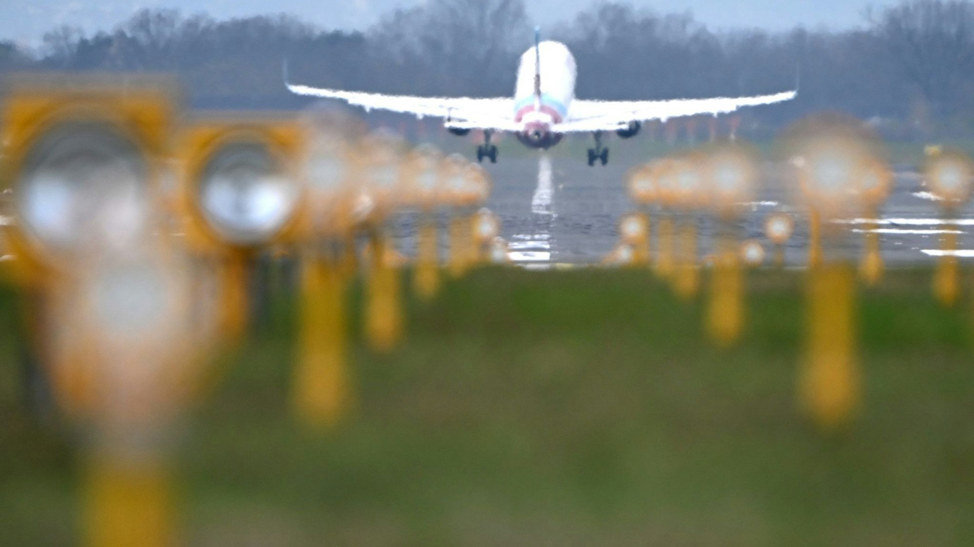 Ferienreiseverkehr am Flughafen Köln/Bonn