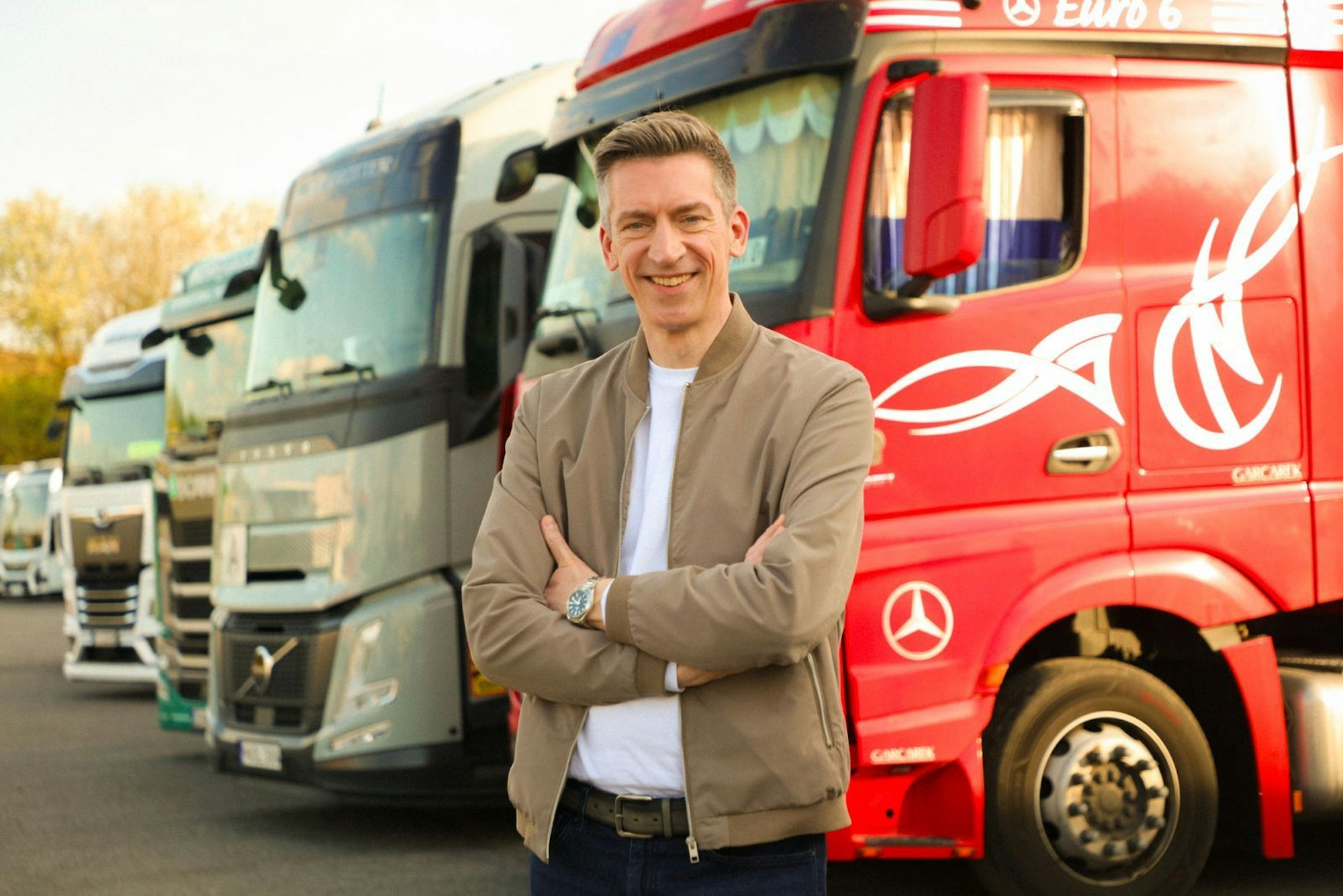 Steffen Hallaschka und sein Team waren wieder in Deutschland unterwegs, um Menschen nach ihrem Gehalt zu fragen. (Bild: RTL)