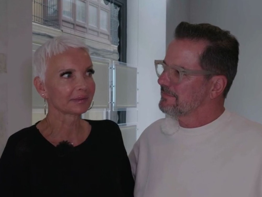 Chefin und Lehrling: Britt und Alex machen auch beruflich gemeinsame Sache. (Bild: VOX)