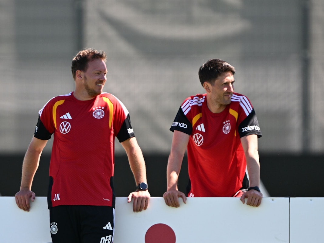 Julian Nagelsmann (l)