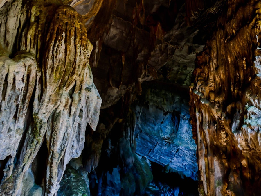 Tropfsteinhöhle in Laos