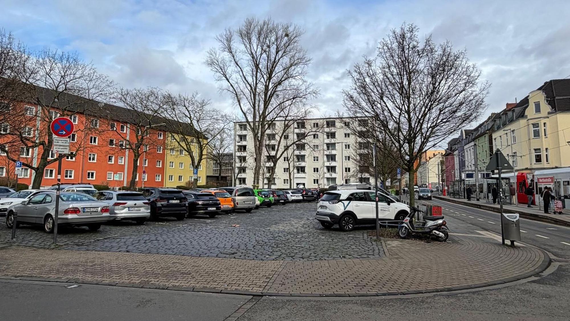 Aktuell sieht der Marktplatz in Zollstock so aus.