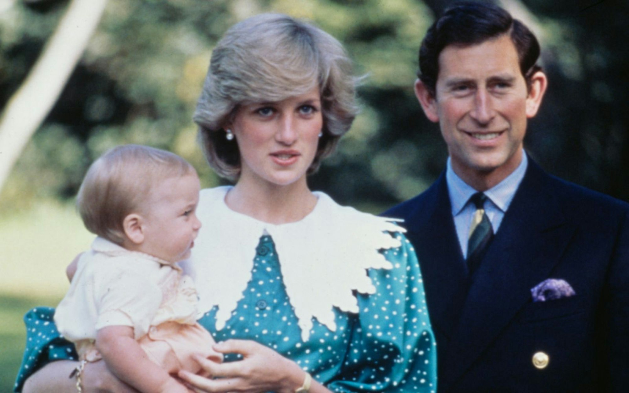 Weltreisender schon mit zehn Monaten: Diana und Charles nahmen William 1983 zum Staatsbesuch in Neuseeland mit. (Bild: Getty Images/Hulton Archive)