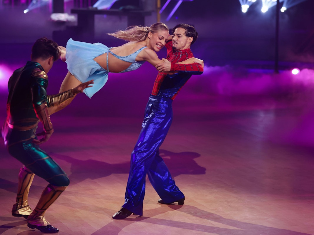 Milano und Marta Arndt tanzen im Finale der RTL-Tanzshow „Let's Dance“.
