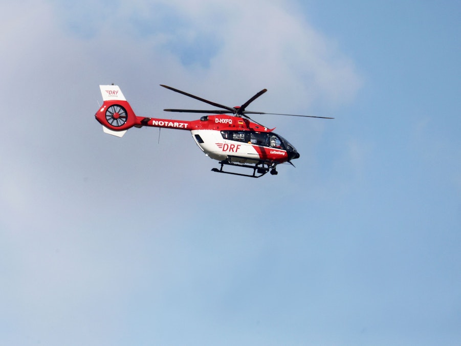 Rettungshubschrauber im Flug