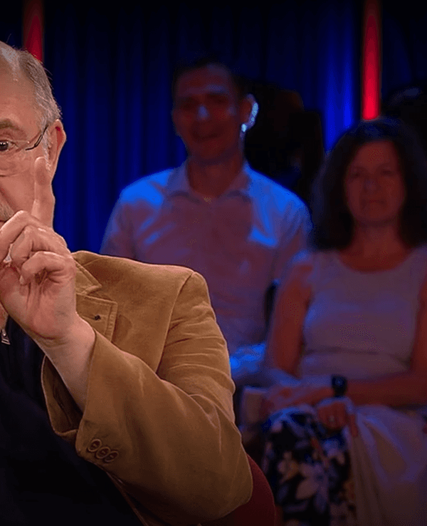 Astrophysiker Harald Lesch wendet sich im „Kölner Treff“ an die Fernsehzuschauer.