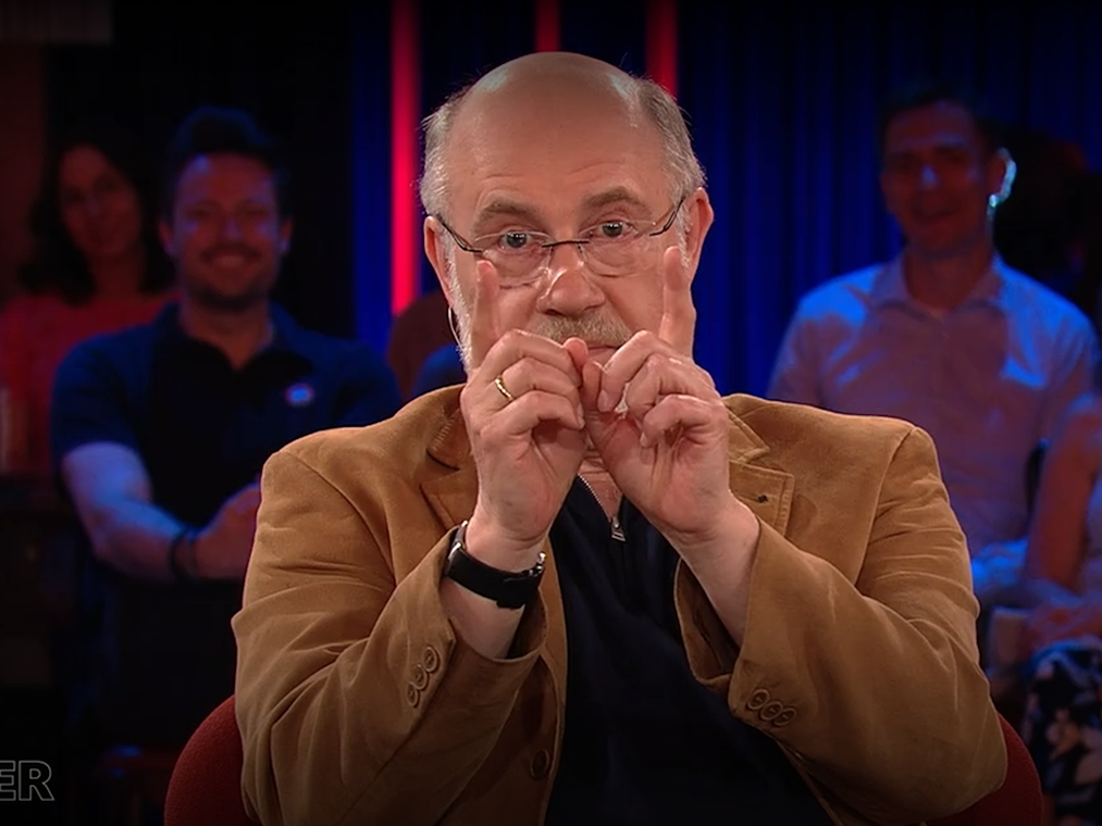 Astrophysiker Harald Lesch wendet sich im „Kölner Treff“ an die Fernsehzuschauer.