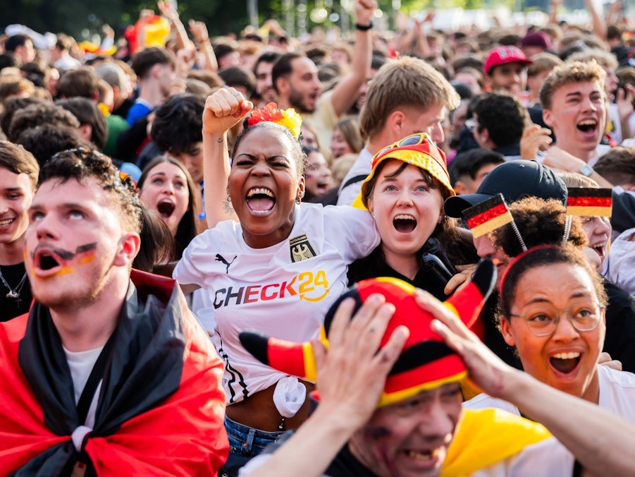 Fußballfans in Berlin