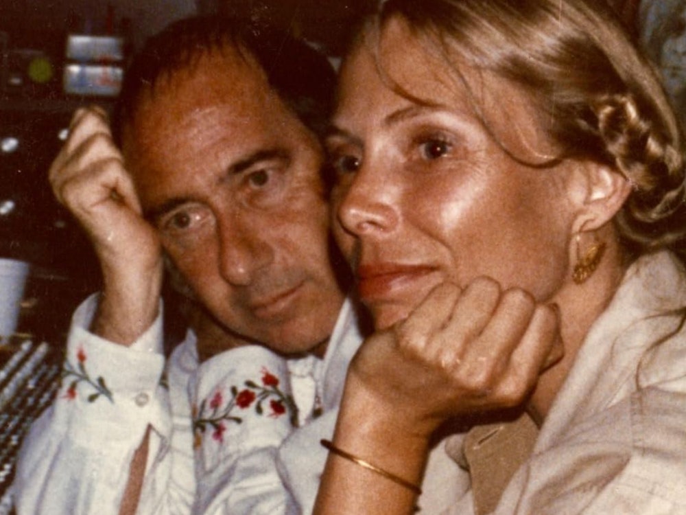 Produzent Henry Lewy und Songwriter-Legende Joni Mitchell hatten über 15 Jahre lang eine besondere Arbeitsbeziehung. (Bild: Below Stairs Production)