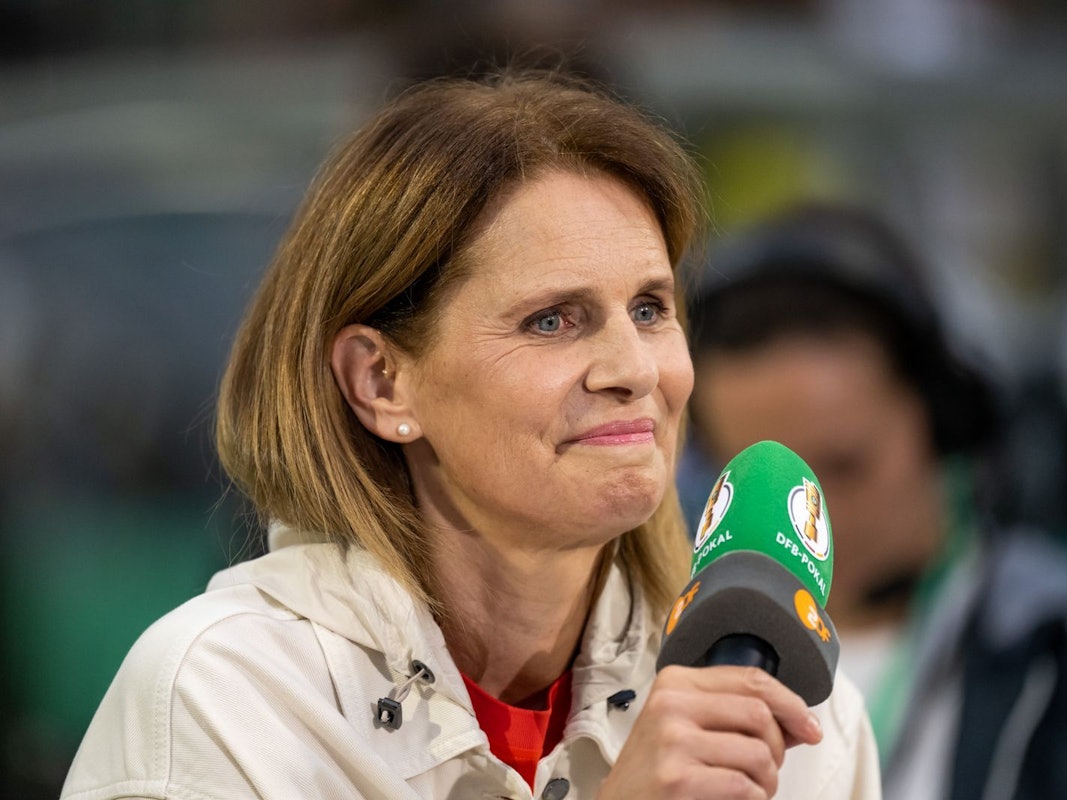 Katrin Müller-Hohenstein hat sich nach dem Deutschland-Spiel mit emotionalen Worten an das ZDF-Publikum gewendet. (Bild: 2022 Getty Images/Sebastian Widmann)