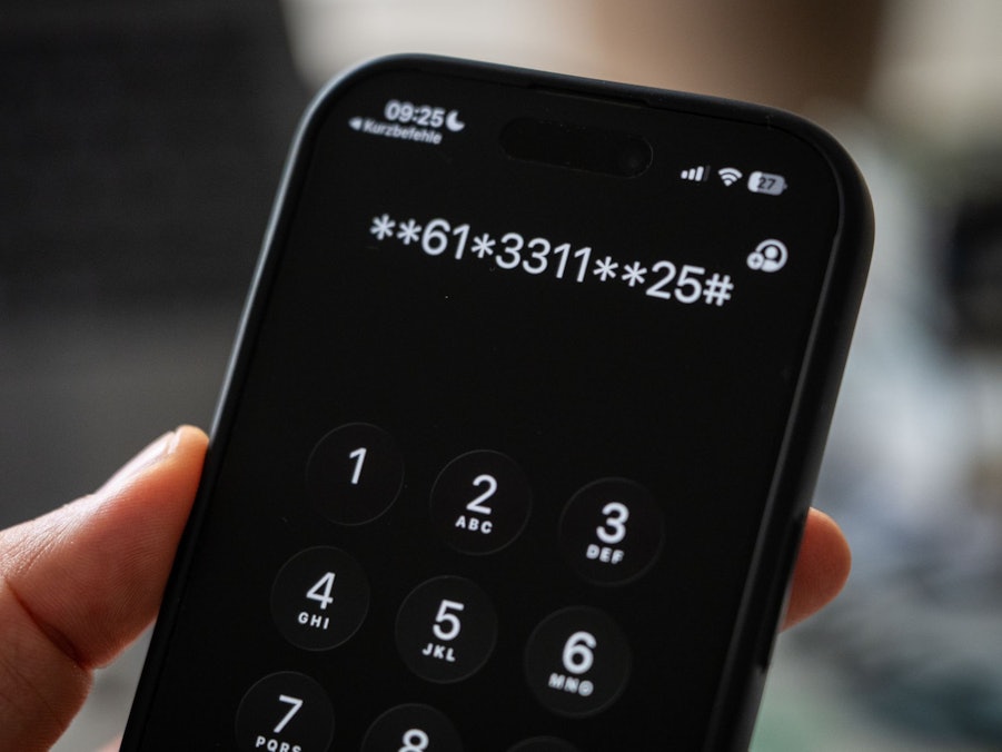 GSM-Code 61*331125# auf dem Disply eines iPhone