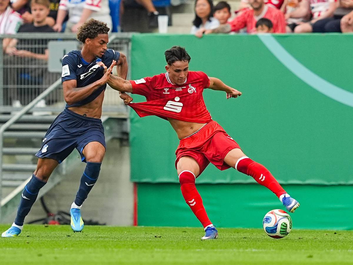 Jykese Fields im Duell Jason Ponente-Ramirez.