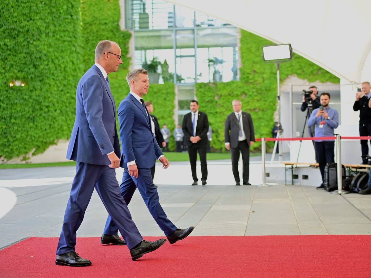 Ungarns Ministerpräsident Magyar in Berlin