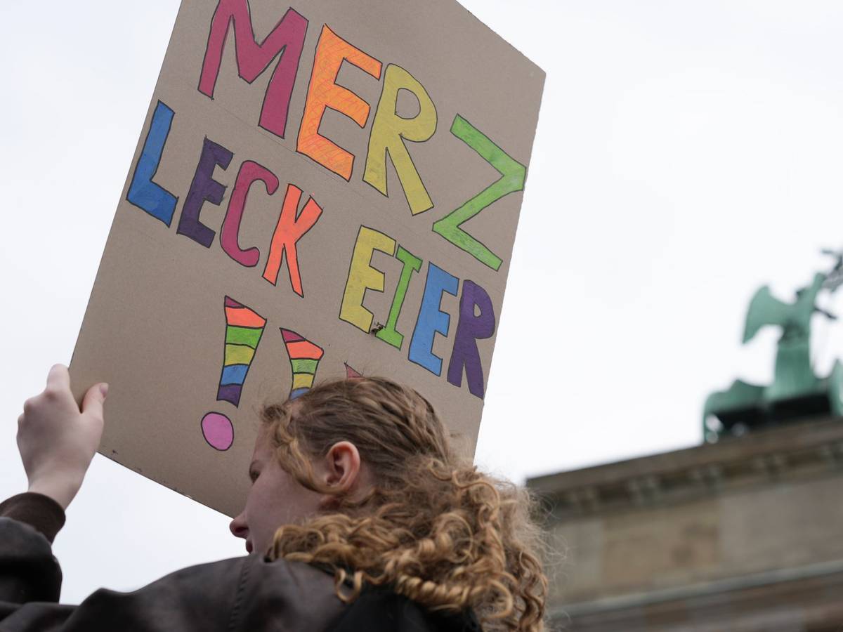 Schulstreik gegen Wehrpflicht - Berlin