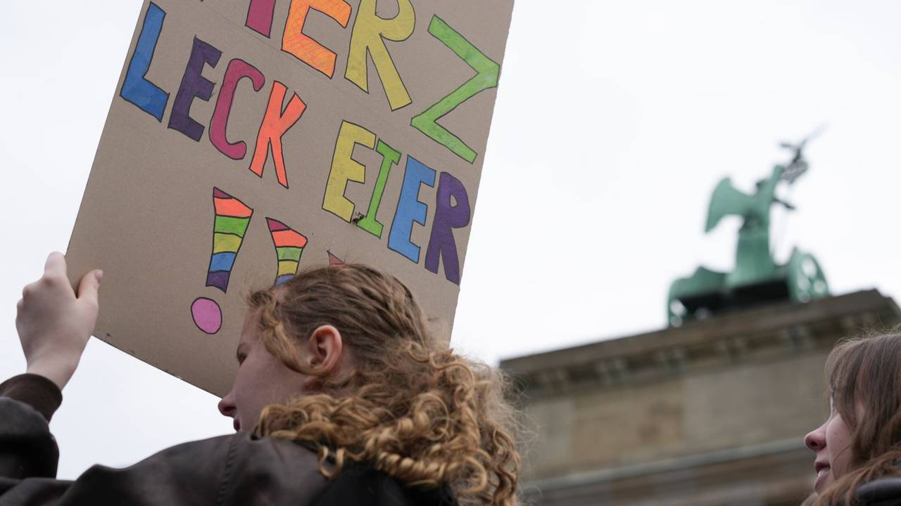 Schulstreik gegen Wehrpflicht - Berlin