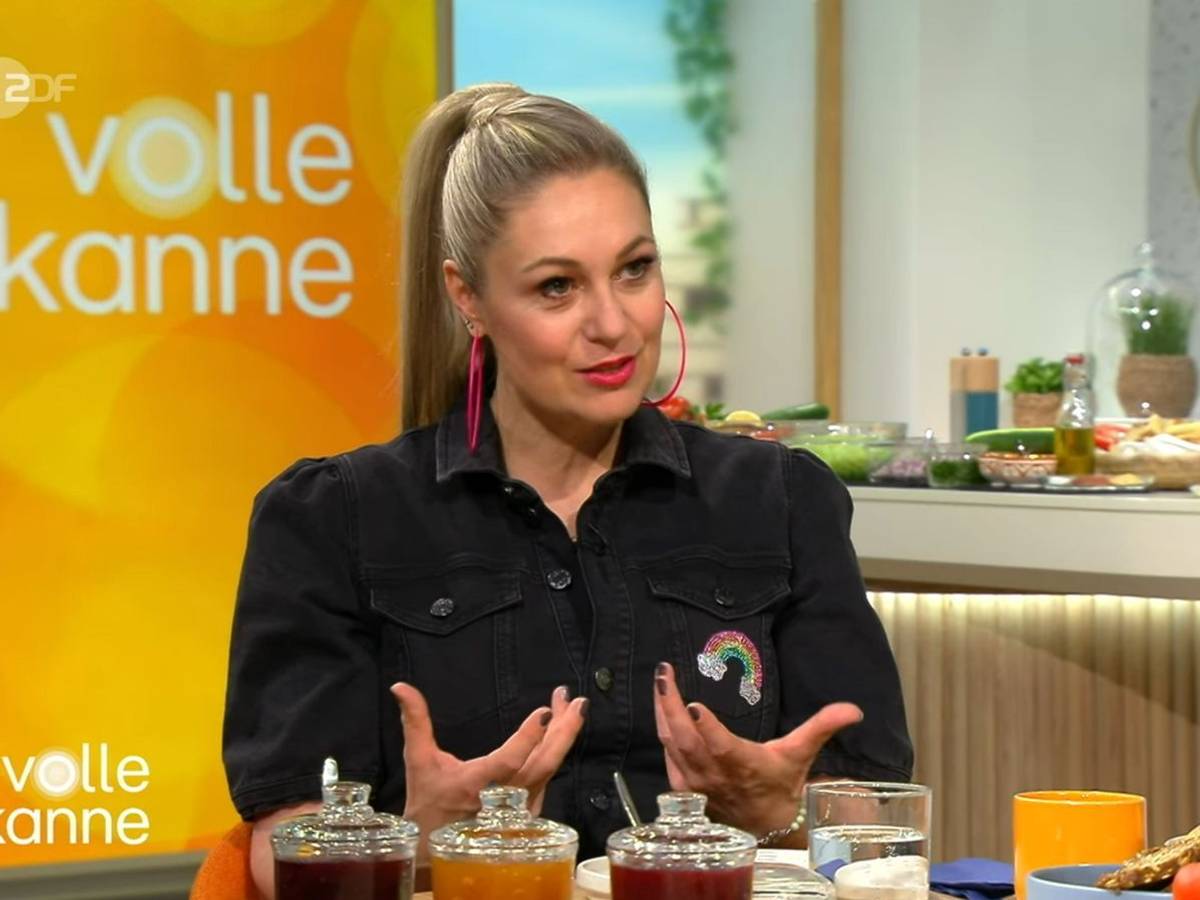 „Nehmt den Druck raus“: Ruth Moschner war zu Gast bei „Volle Kanne“ im ZDF. (Bild: ZDF)