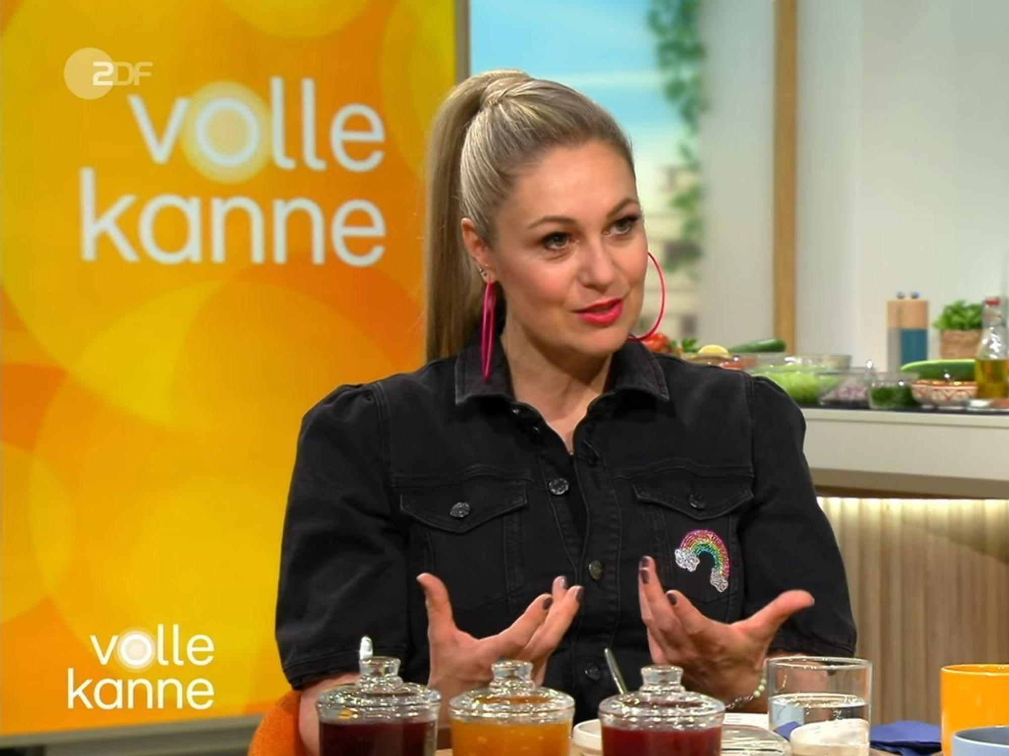„Nehmt den Druck raus“: Ruth Moschner war zu Gast bei „Volle Kanne“ im ZDF. (Bild: ZDF)