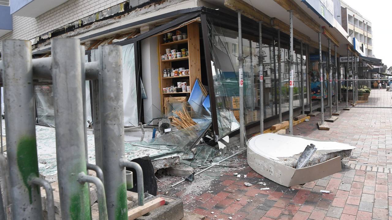 Beton-Vordach in Westerland auf Sylt stürzt ab