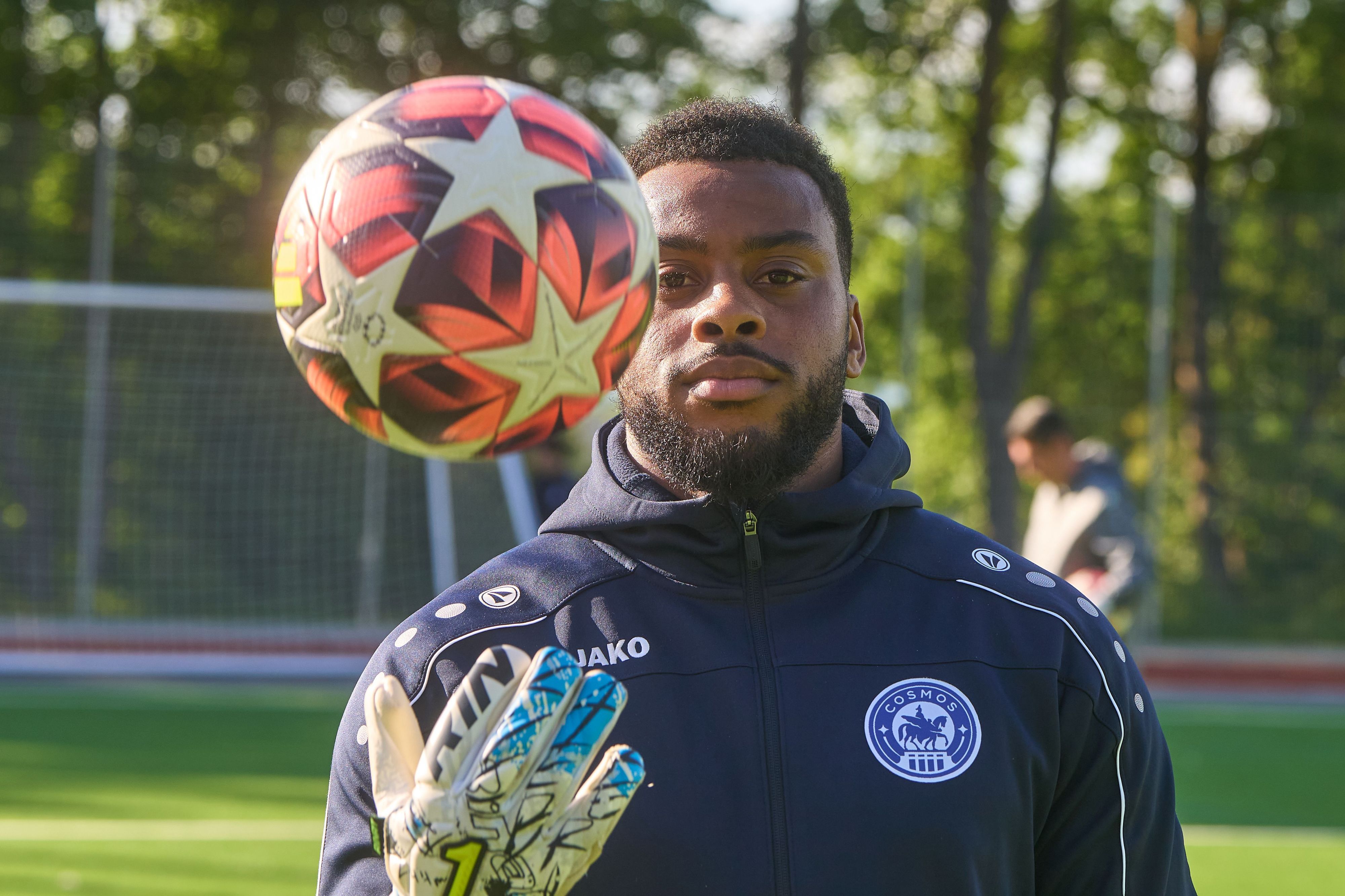 Türhüter Josué Duverger vom FC Cosmos in Koblenz
