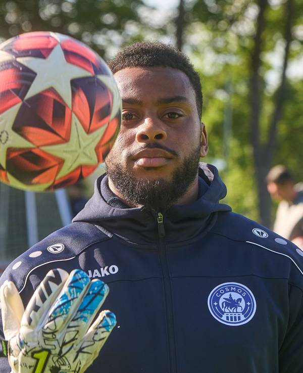 Türhüter Josué Duverger vom FC Cosmos in Koblenz