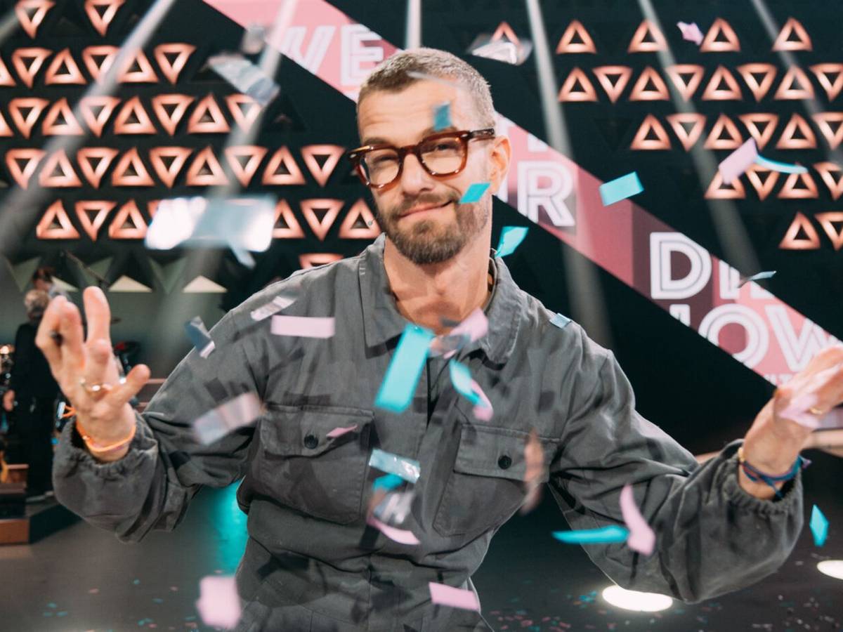 Ab Herbst 2026 wird die zwölfte Staffel von Joko Winterscheidts „Wer stiehlt mir die Show?“ auf Joyn und ProSieben zu sehen sein. (Bild: Joyn/Florida TV/Julian Mathieu)