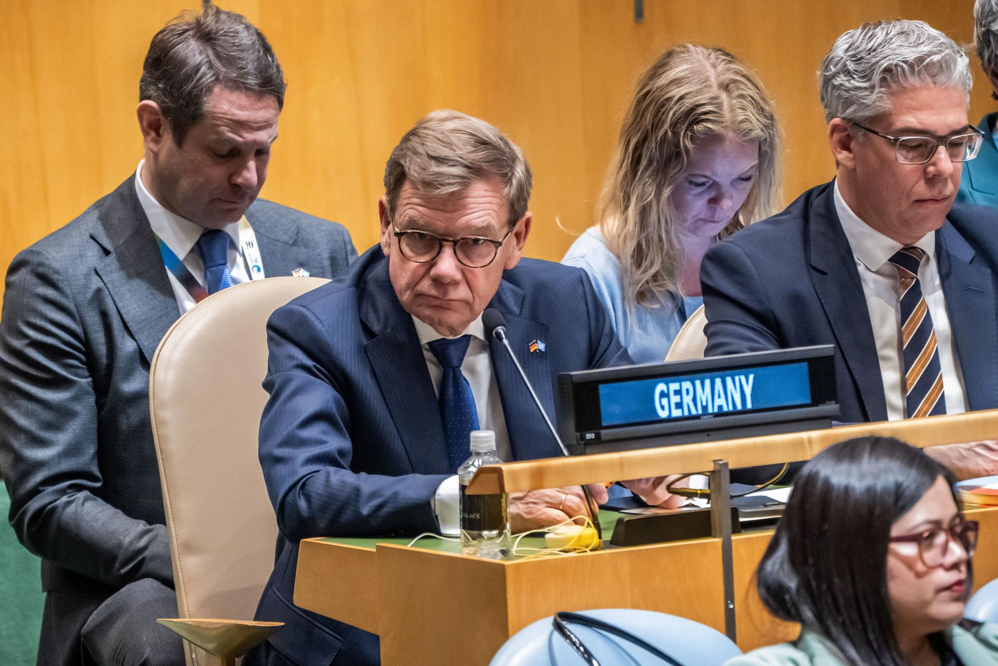 Außenminister Johann Wadephul (CDU) nimmt in der Generalversammlung bei den Vereinten Nationen an der Wahl für die nichtständigen Mitglieder des UN-Sicherheitsrates teil.