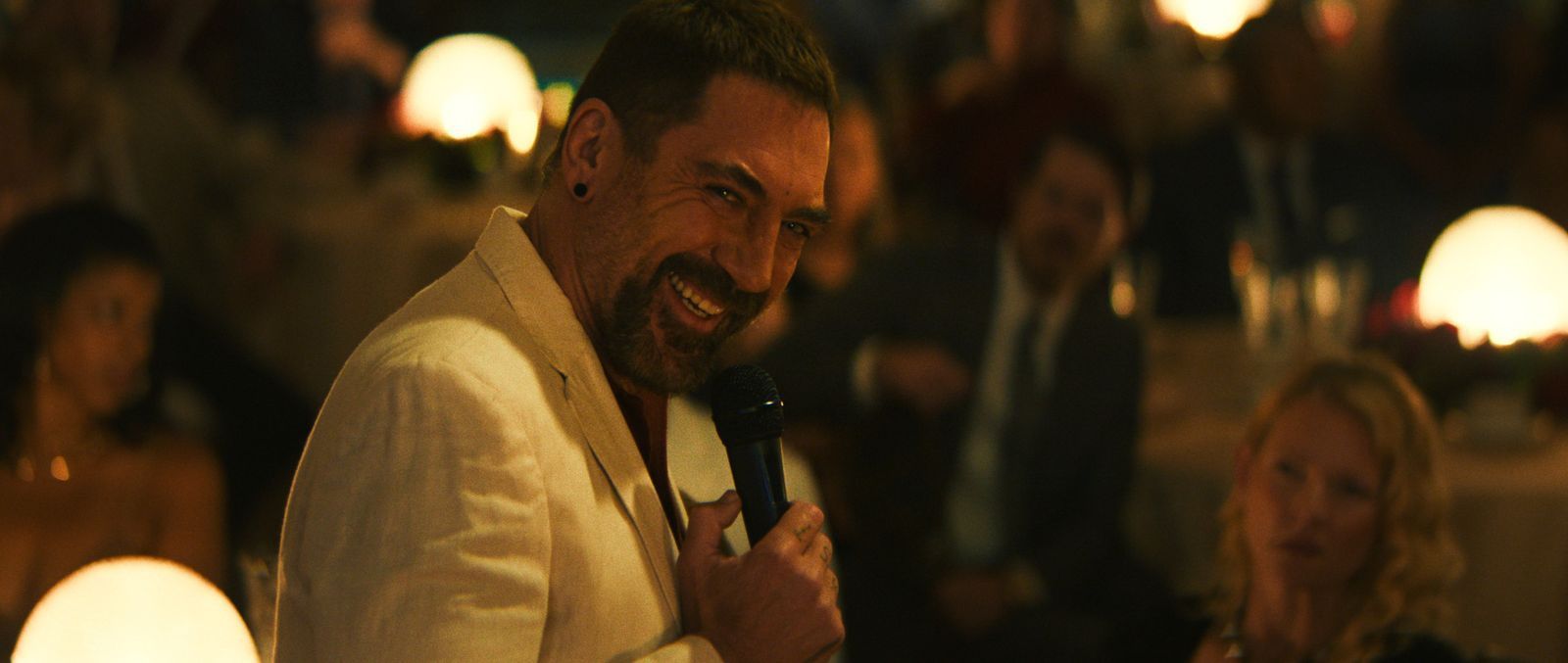 Max Cady (Javier Bardem) ist fast schon eine amerikanische Horror-Ikone abseits klassischer Grusel-Figuren. Robert Mitchum spielte ihn im Urfilm „Ein Köder für die Bestie“ von 1962. Robert De Niro folgte 1991. (Bild: Apple TV)