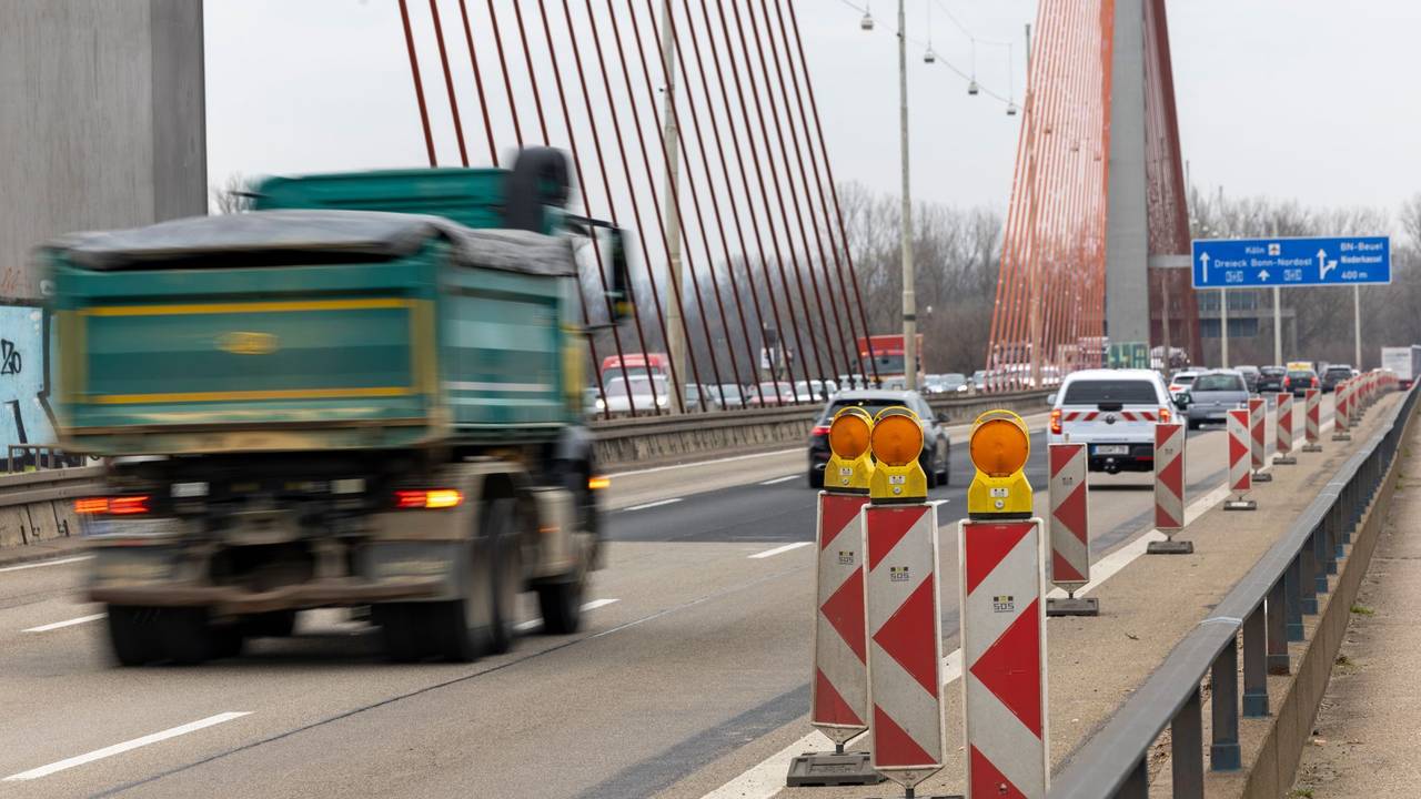 Bonner Rheinbrücke A565