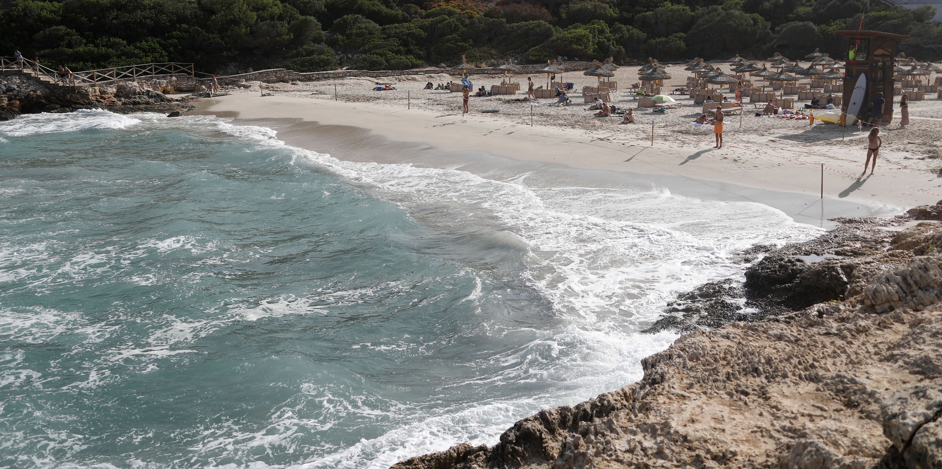 Der Strand von Cala Mendia in Manacor auf Mallorca.