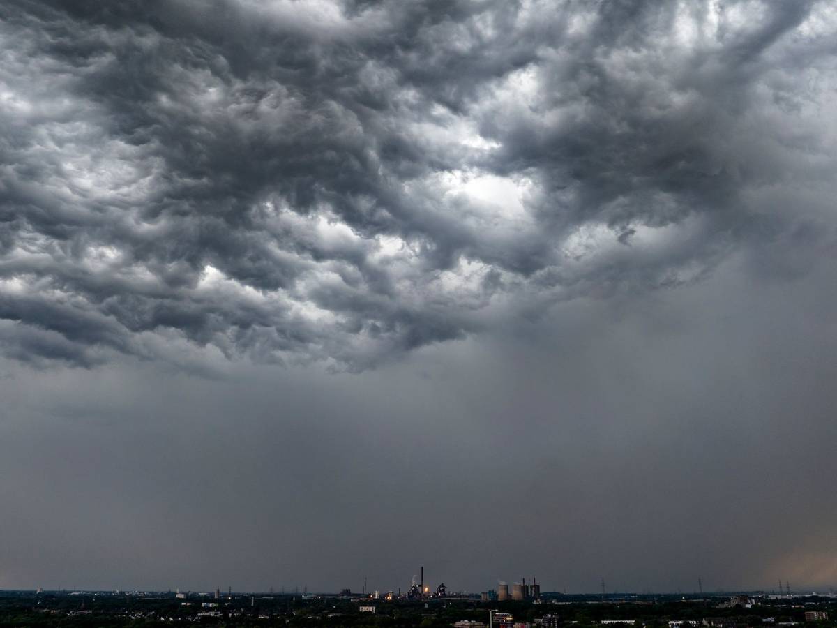 Wolken in Duisburg (Symbolbild)