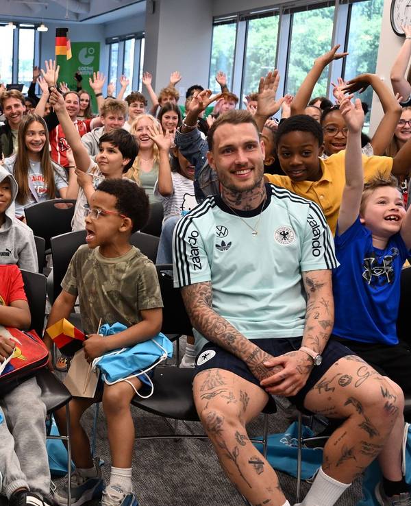 Fußball: Nationalmannschaft, vor dem WM-Start am 11. Juni