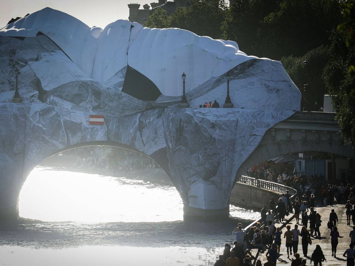 Kunstinstalation «Die Höhle der Pont Neuf» beschädigt