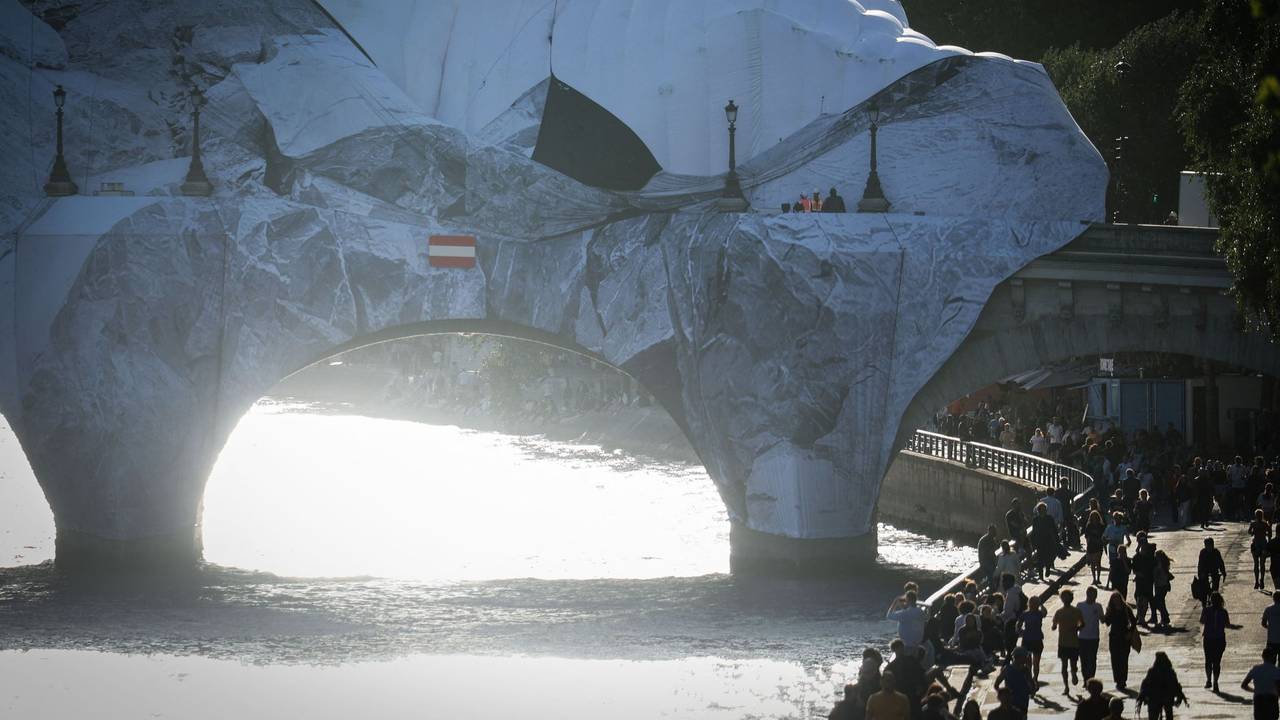 Kunstinstalation «Die Höhle der Pont Neuf» beschädigt