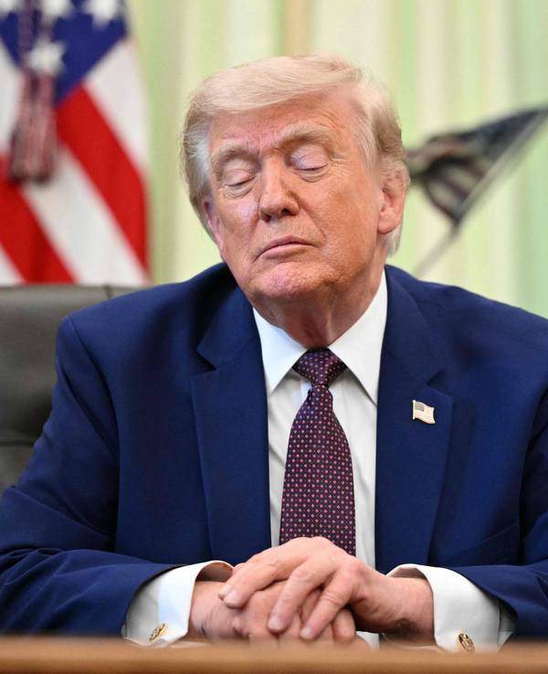 US-Präsident Donald Trump spricht am 3. Juni im Oval Office zur Presse.
