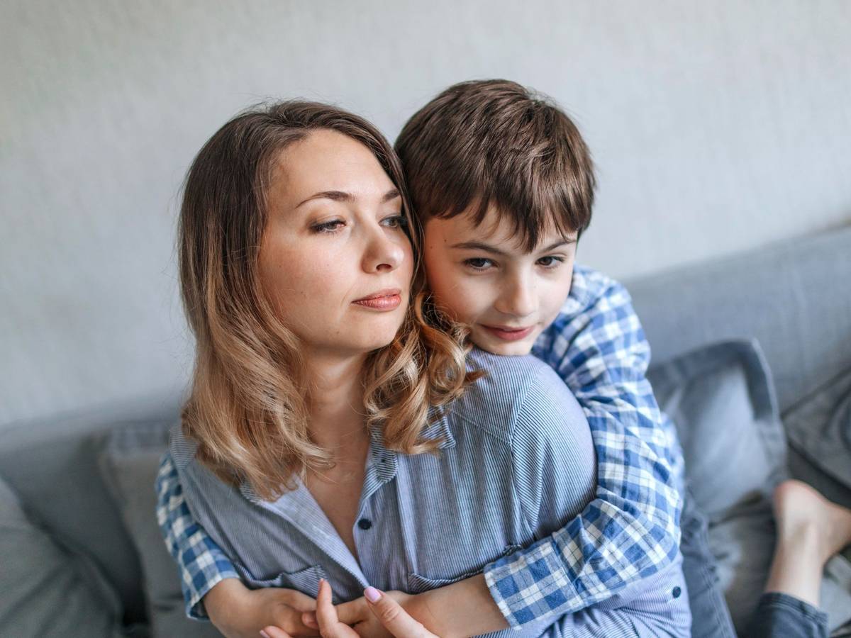 Mutter und Sohn