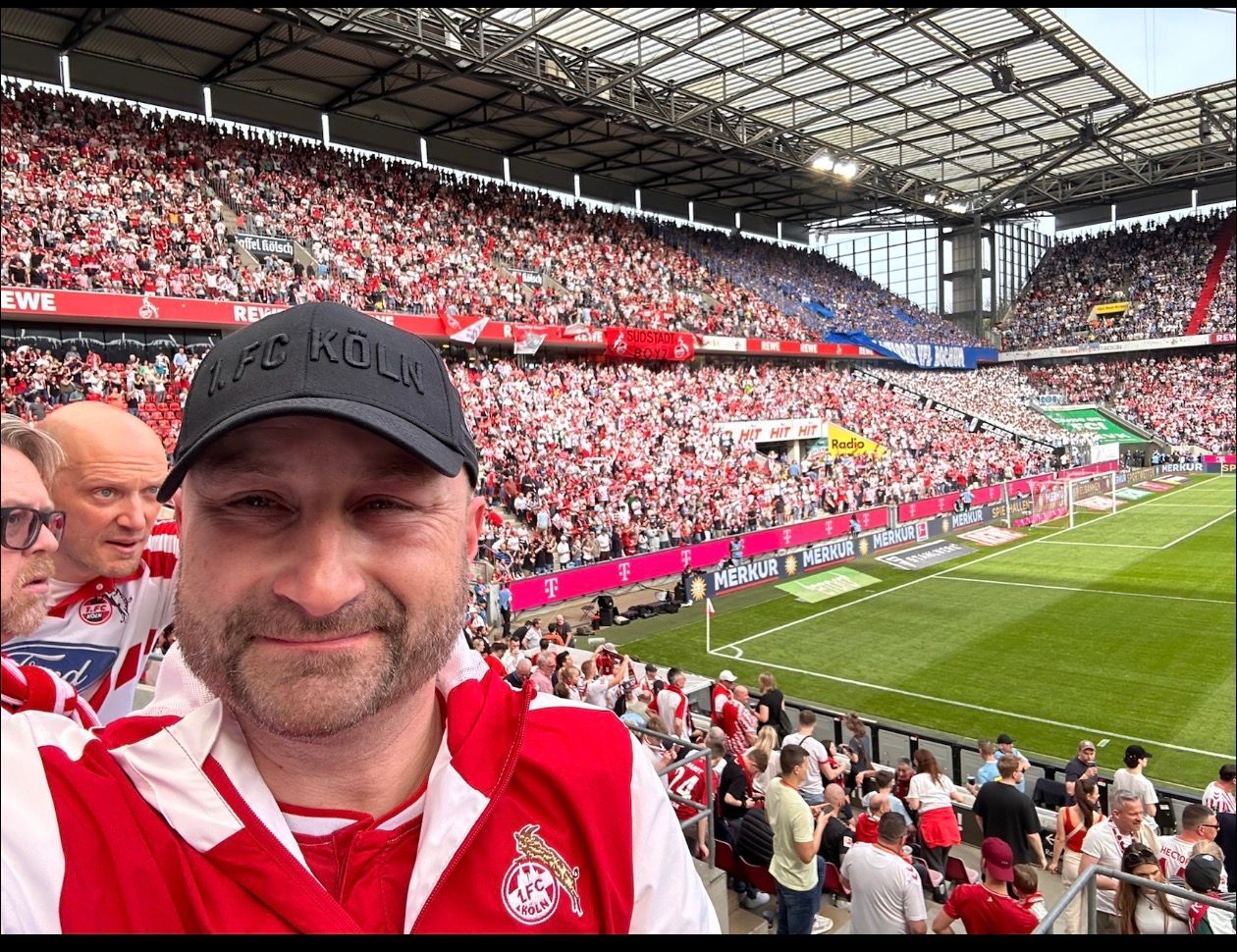 FC-Fan Markus Fischer aus Hürth im Rhein-Energie-Stadion