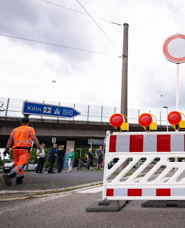 Die Bonner Nordbrücke ist gesperrt worden.