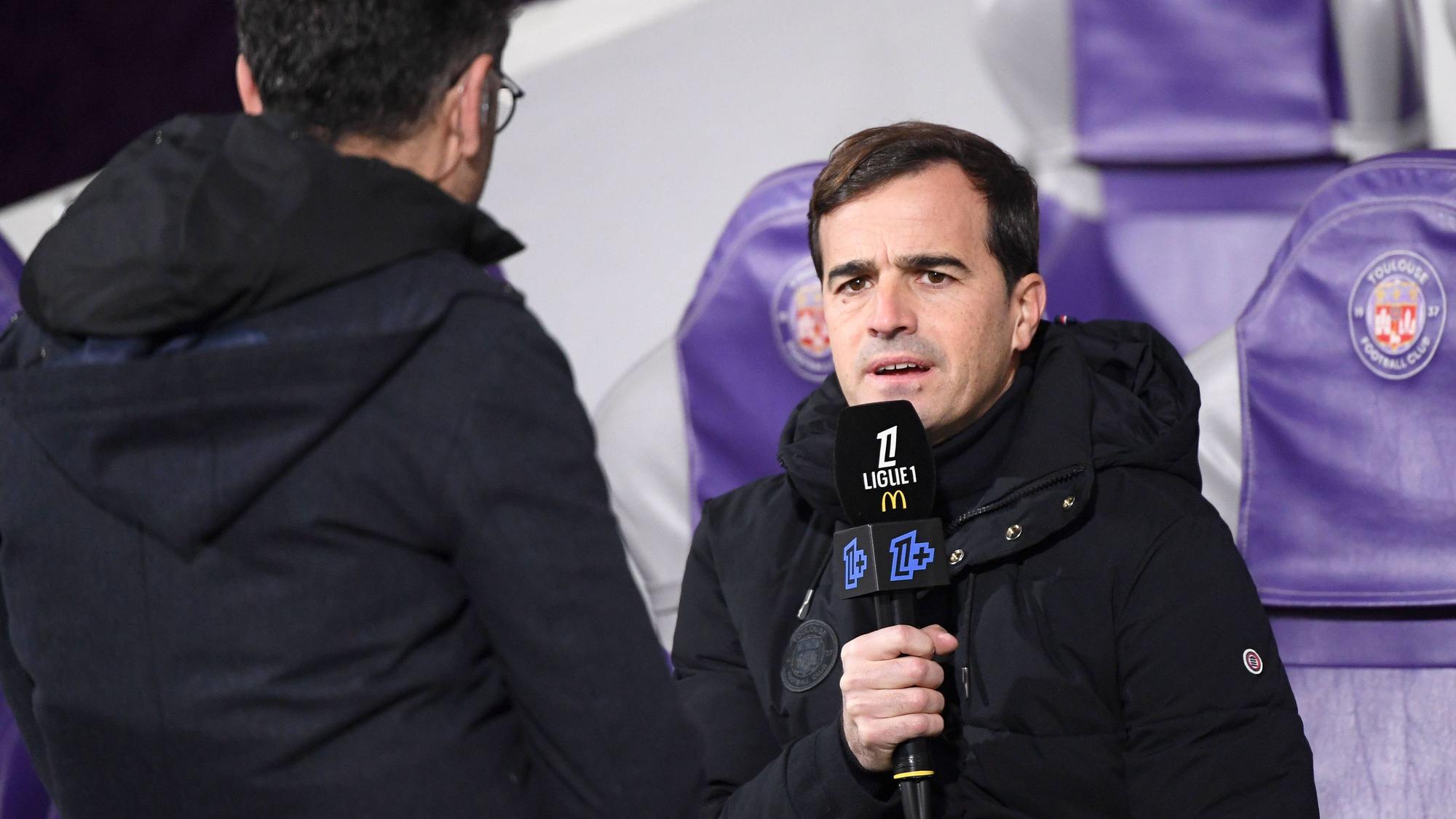 TV-Interview mit Carles Martínez.