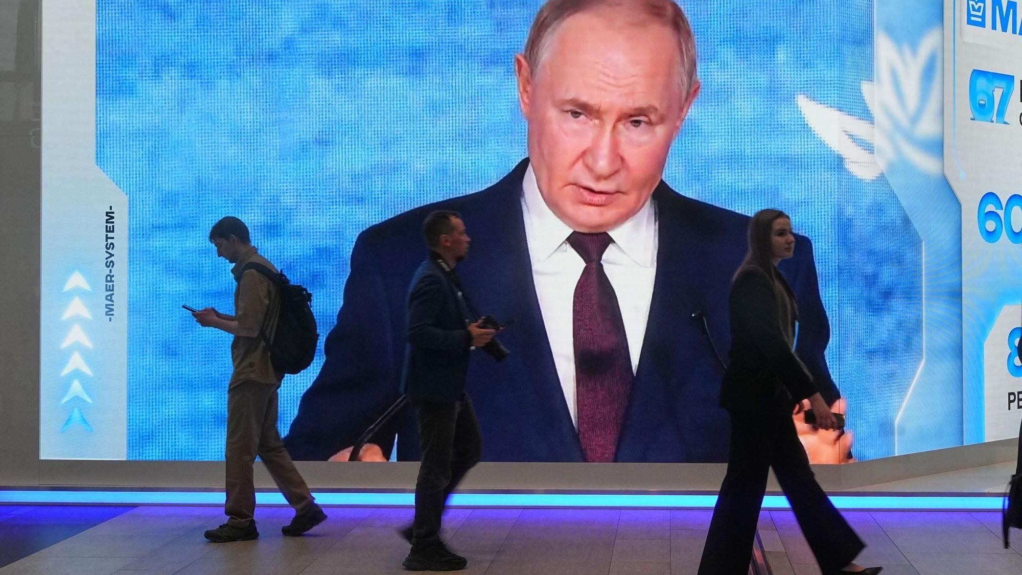 Wirtschaftsforum in St. Petersburg