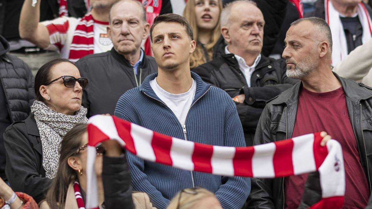 Sabrina, Malek und Mohammed El Mala im Stadion beim 1. FC Köln.