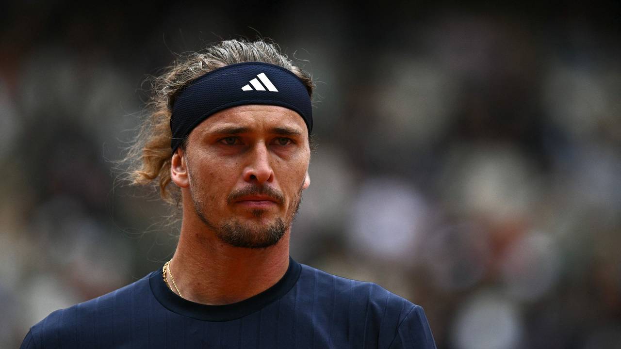 Alexander Zverev konzentriert während des Matches.