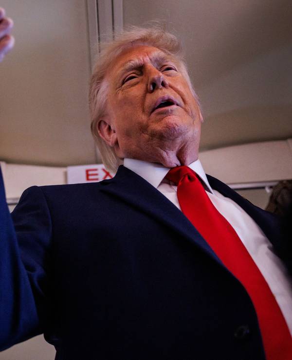 US-Präsident Donald Trump am 5. Juni an Bord der Air Force One.