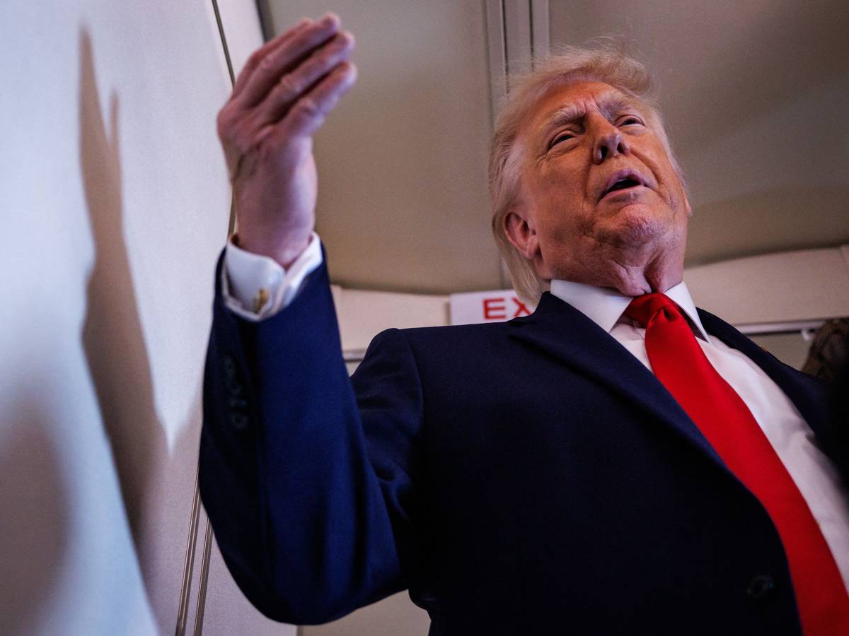 US-Präsident Donald Trump am 5. Juni an Bord der Air Force One.