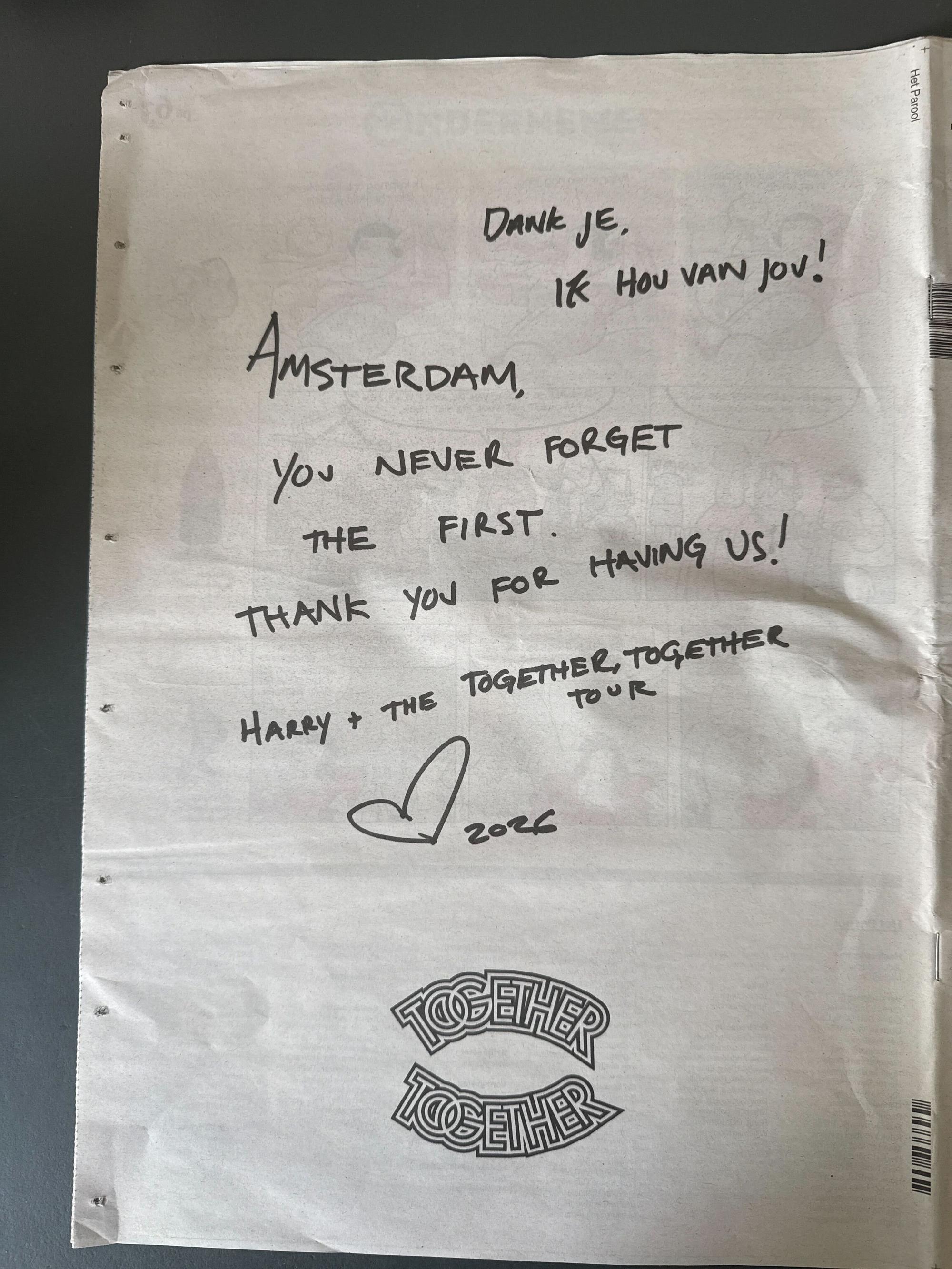 Harry Styles hat sich mit einer Zeitungsanzeige bei der Stadt Amsterdam bedankt.