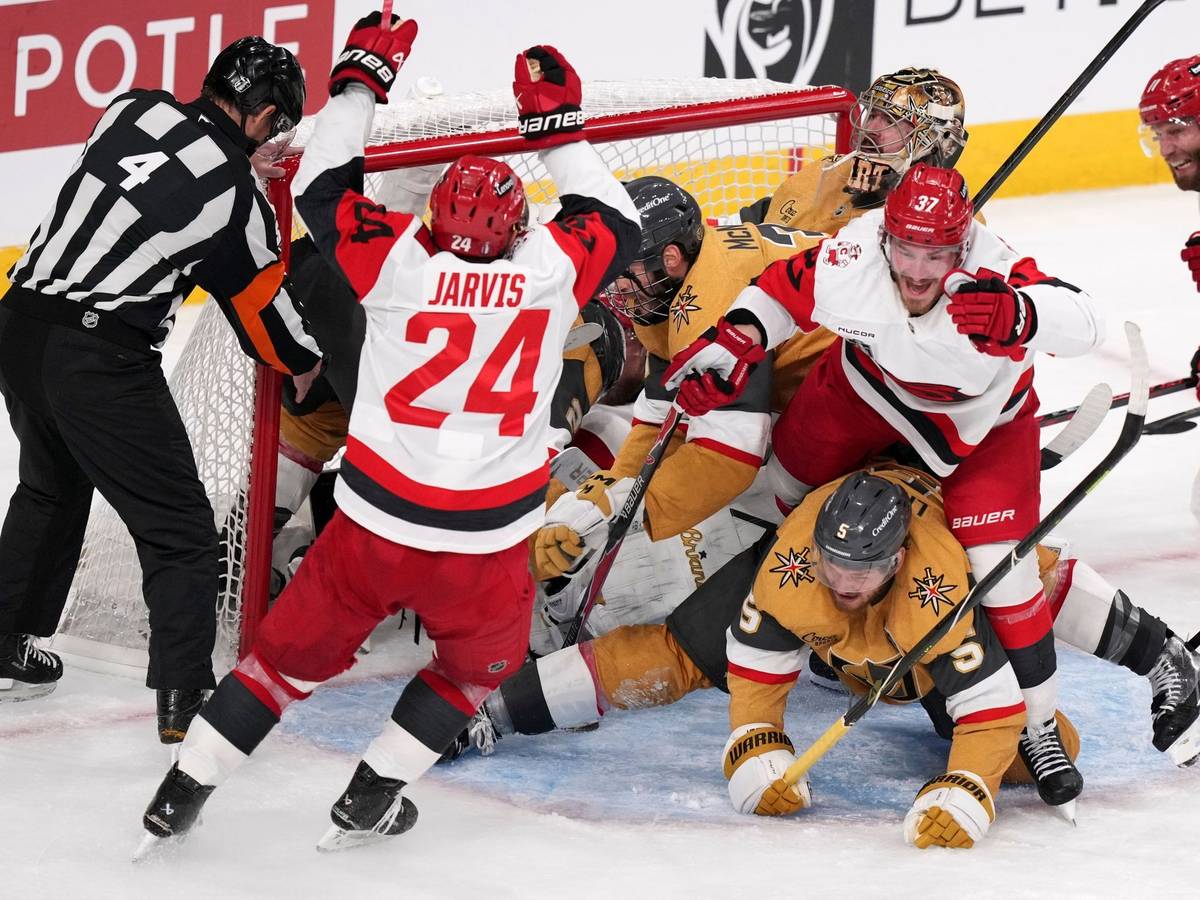Vegas Golden Knights - Carolina Hurricanes