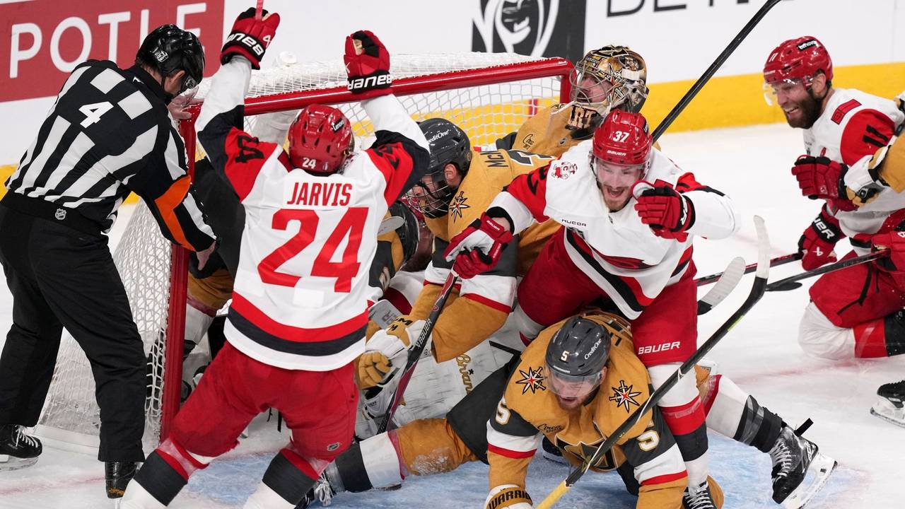 Vegas Golden Knights - Carolina Hurricanes