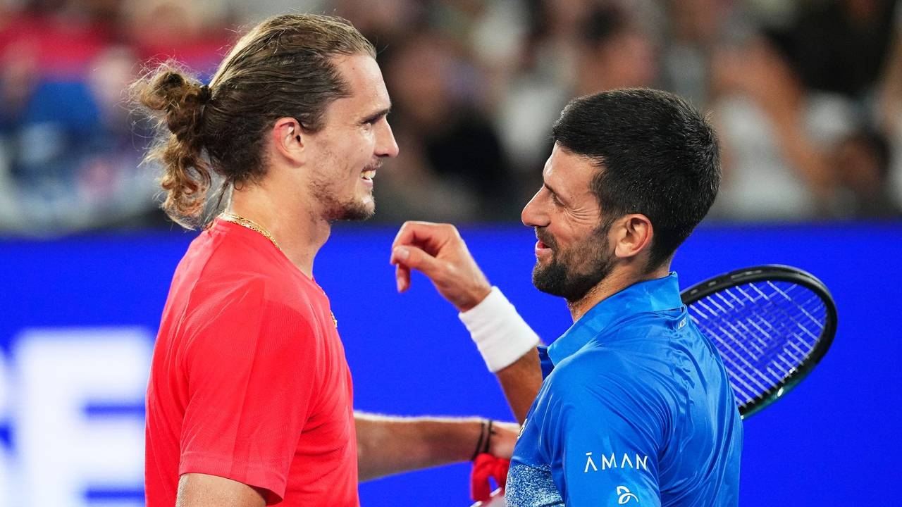 Alexander Zverev und Novak Djokovic