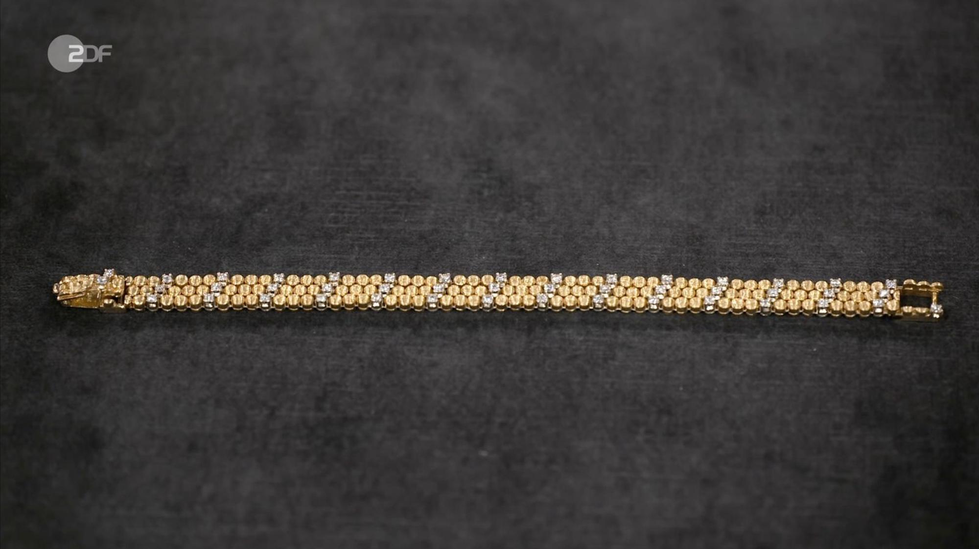 Ein Diamantarmband (1,5 Karat) wurde von Heide Rezepa-Zabel nach Italien verortet. (Bild: ZDF)