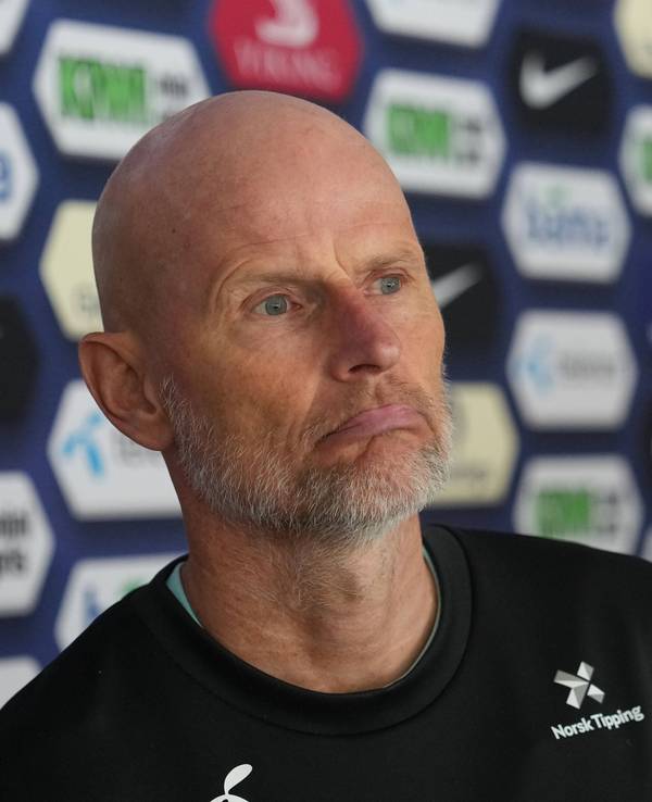 Stale Solbakken auf einer Pressekonferenz vor der WM in Norwegen (Oslo)