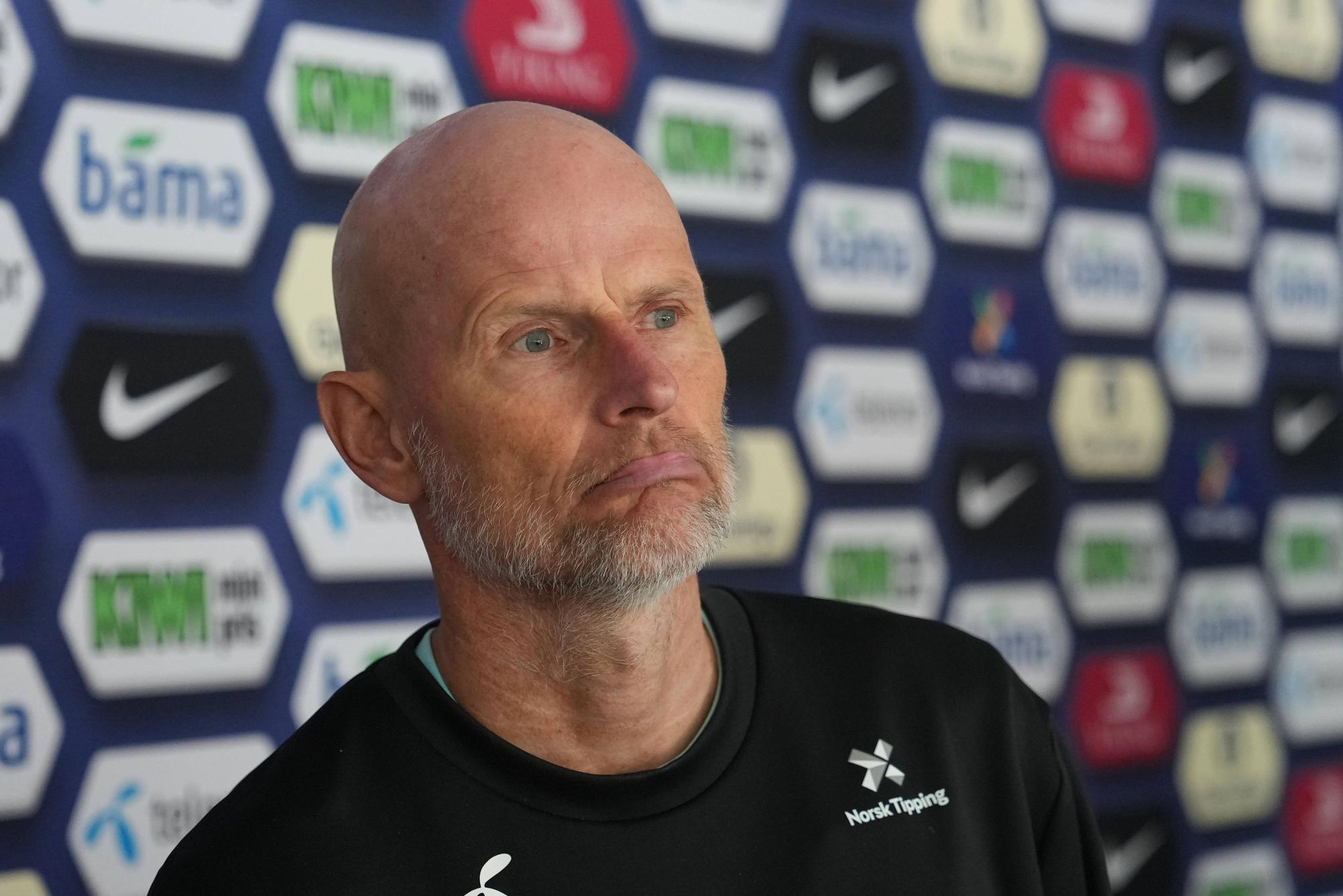 Stale Solbakken auf einer Pressekonferenz vor der WM in Norwegen (Oslo)